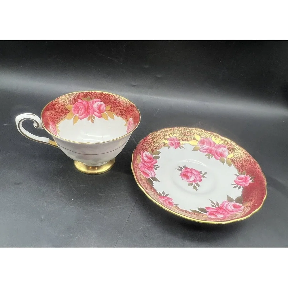 Vintage TUSCAN Pink & Gold Cabbage Roses Hand Painted Teacup Saucer Plate Set